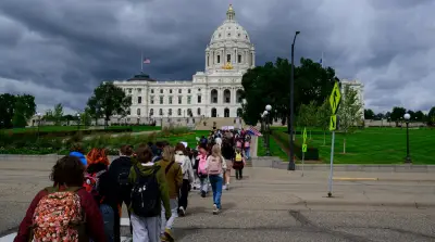 Walz: Special session on guns ‘sooner or later’ as DFL, GOP apart on deal