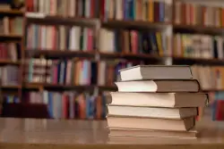Readers and writers: Thriller, memoir and political history are perfect summer reads