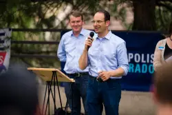 One Colorado governor candidate holds clear cash edge; Boebert, Evans challengers rake in money